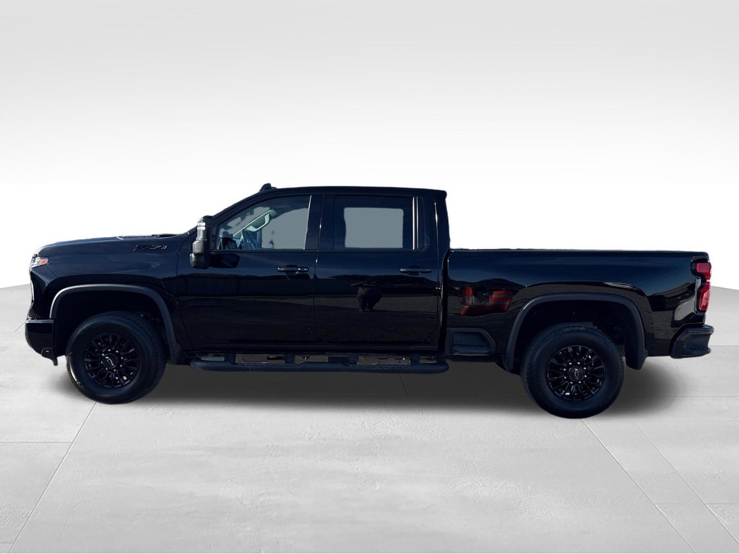 Used 2024 Chevrolet Silverado 3500HD LTZ with VIN 2GC4YUEY0R1236360 for sale in Kansas City