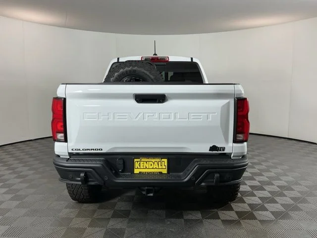 Used 2026 White Chevrolet ZR2 image 5