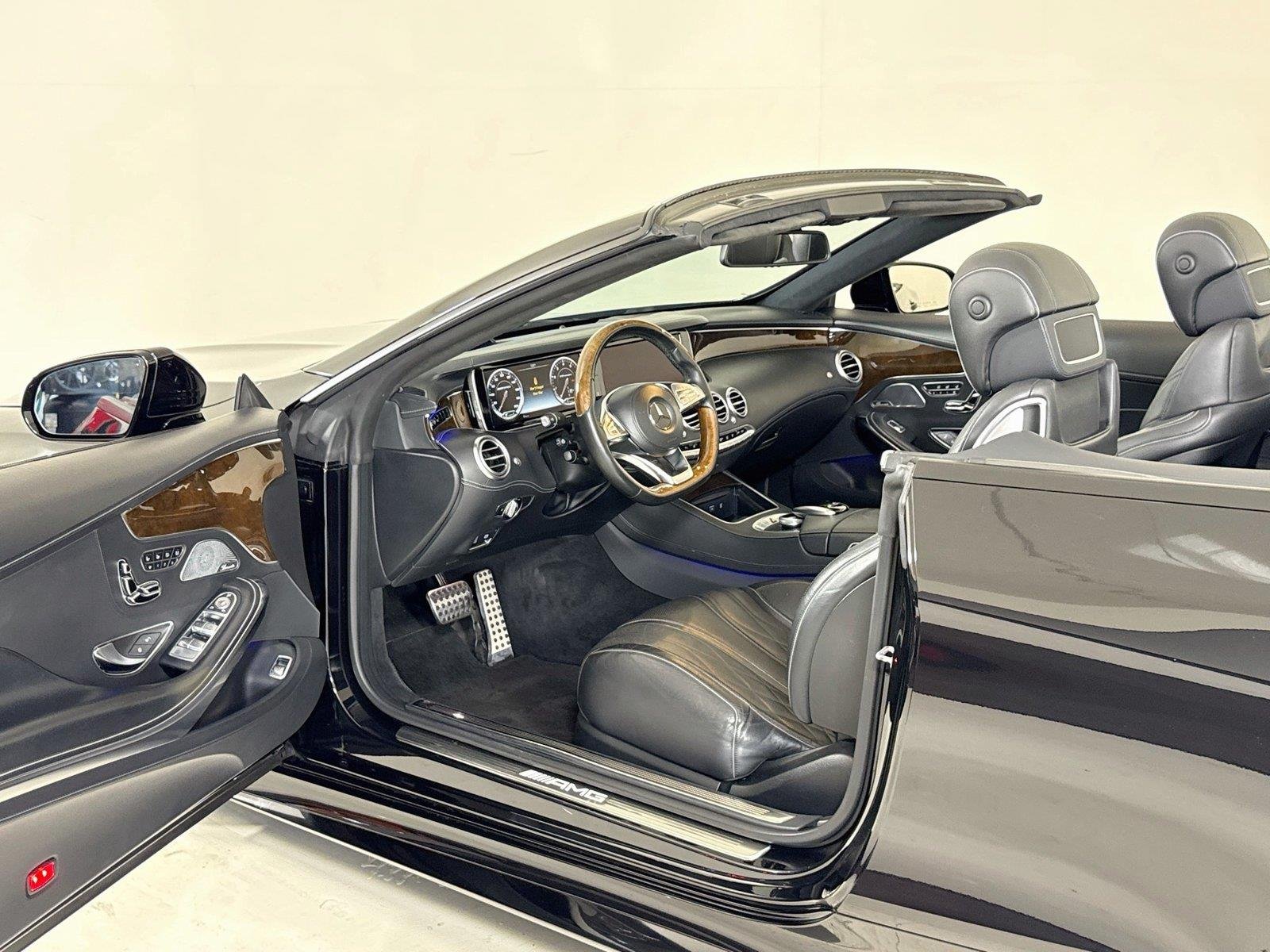 Used 2017 Obsidian Black Metallic Mercedes-Benz AMG® S 63 Conv | $187k MSRP | Designo Leather | Warmth & Comfort image 11
