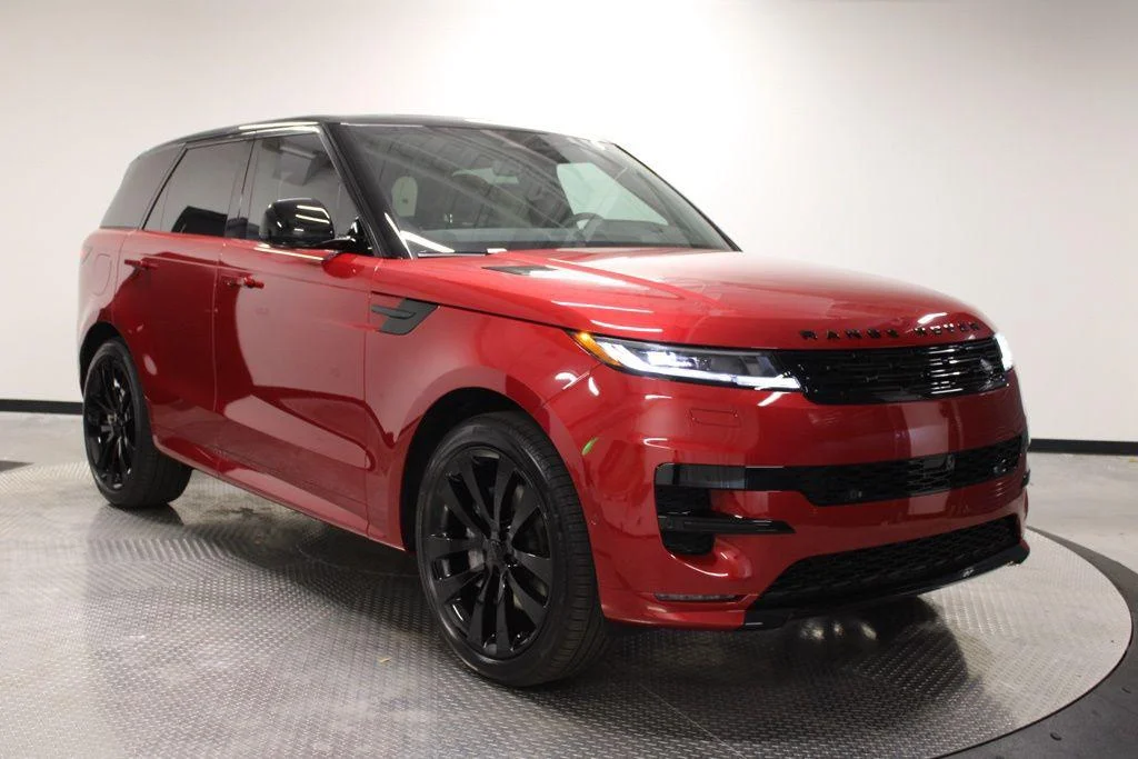 New 2026 Firenze Red Land Rover Dynamic SE image 9