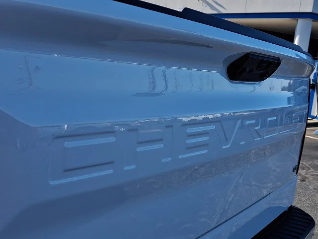 New 2026 White Chevrolet LT image 21