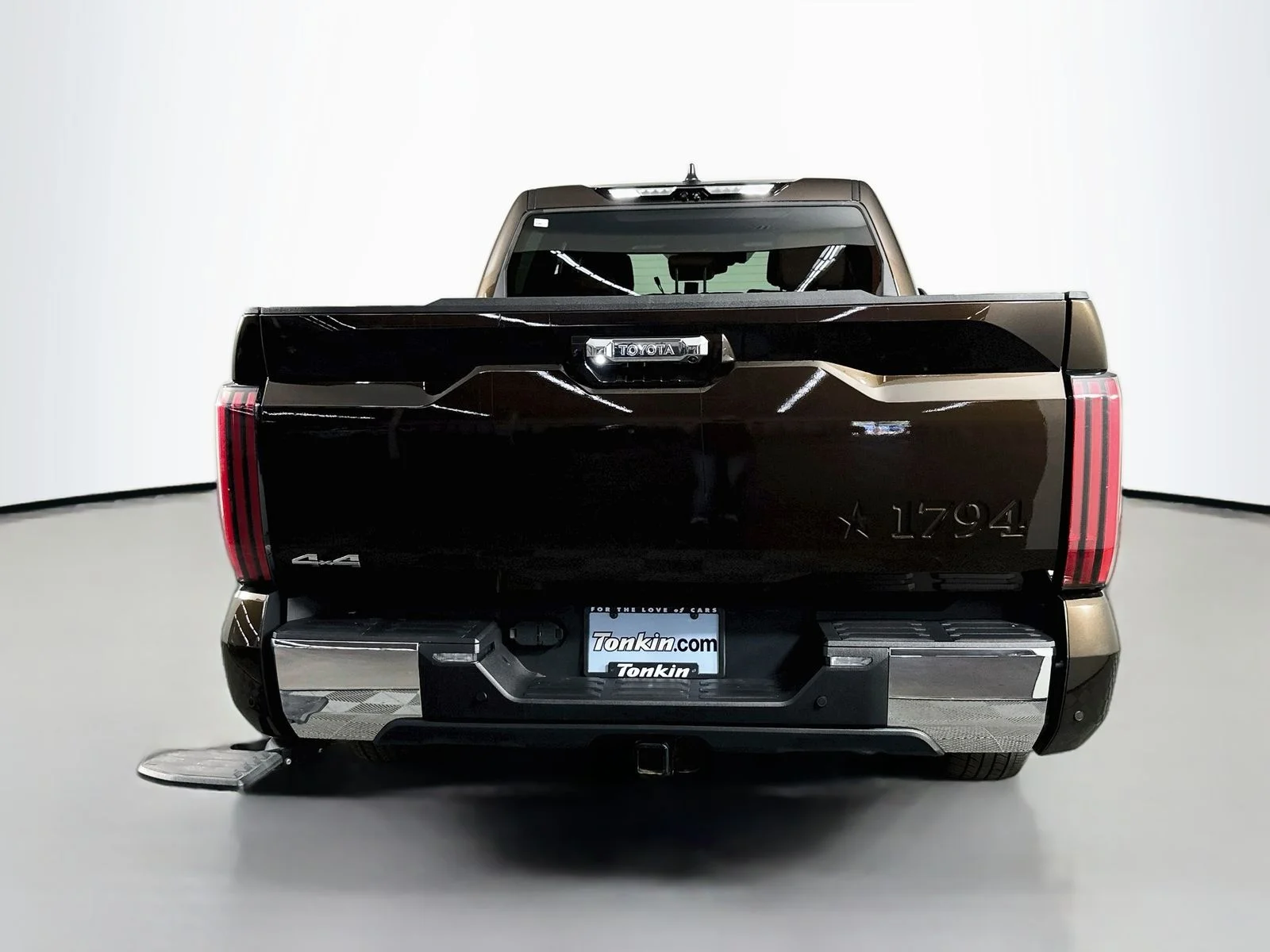Certified Used 2025  Toyota 1794 image 6