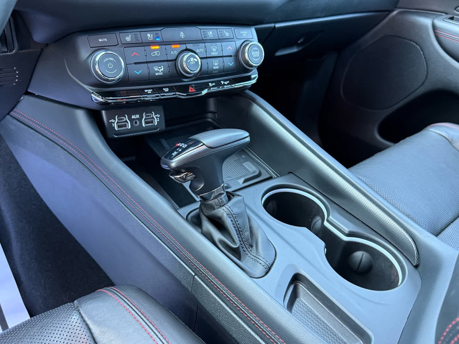 Used 2024 DB Black Clearcoat Dodge R/T Plus image 22
