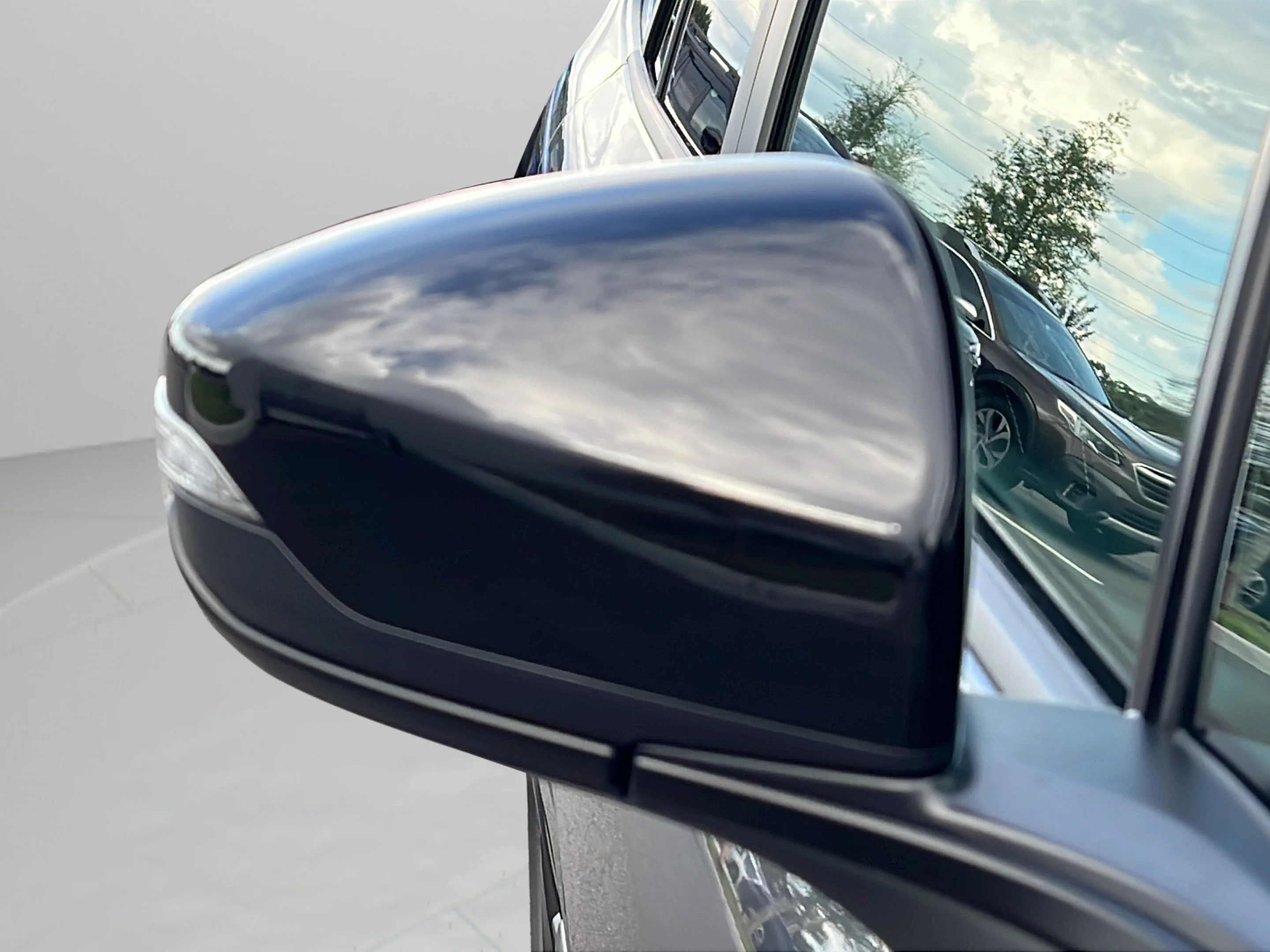 Used 2024 Magnetite Gray Metallic Subaru Onyx Edition XT image 28