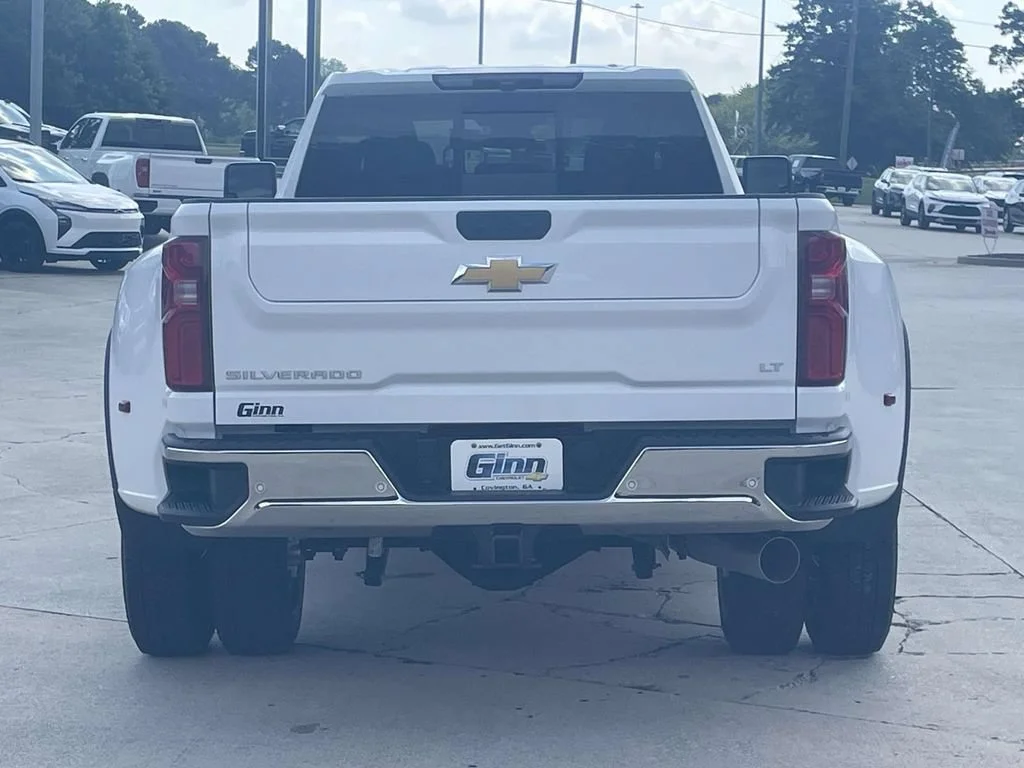 2026 Chevrolet Silverado 3500 HD LT - Photo 3