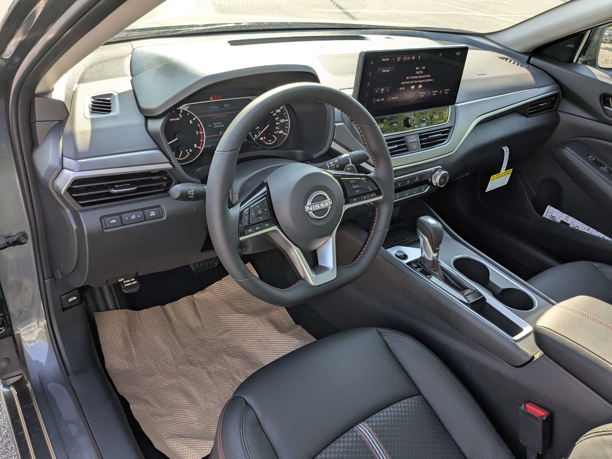 New 2026 Gray Nissan 2.5 SR image 18