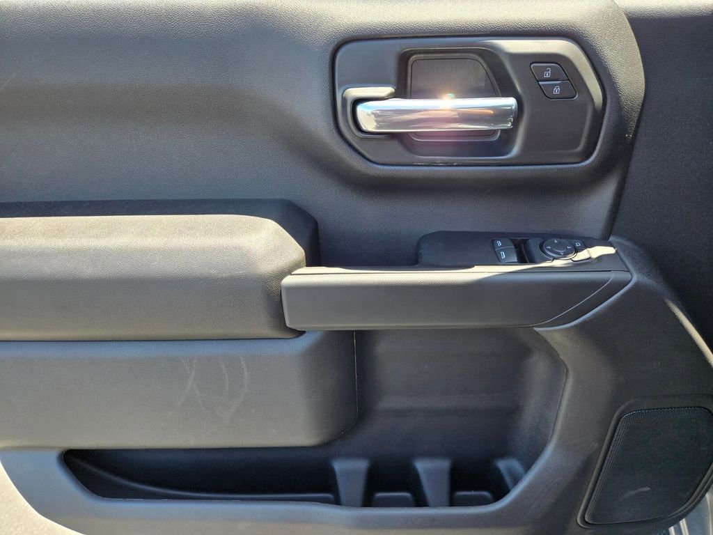 2026 GMC Sierra 1500 Pro - Photo 9