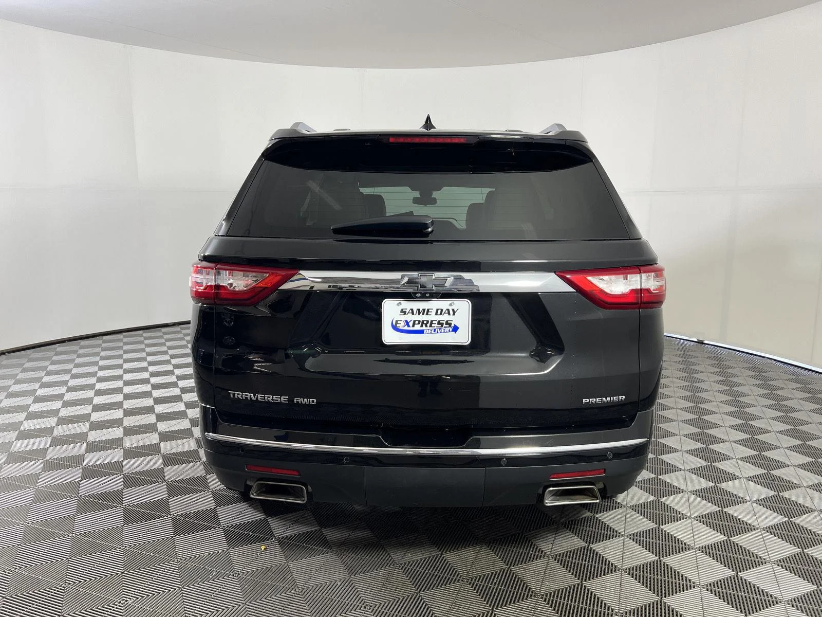 Used 2020 Mosaic Black Metallic Chevrolet Premier image 24