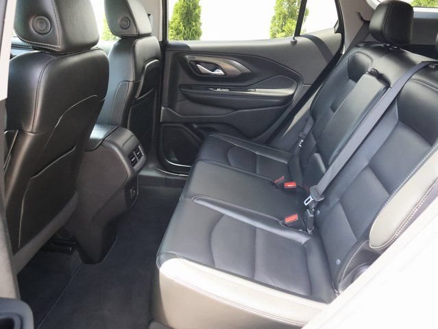 2024 GMC Terrain SLT - Photo 17