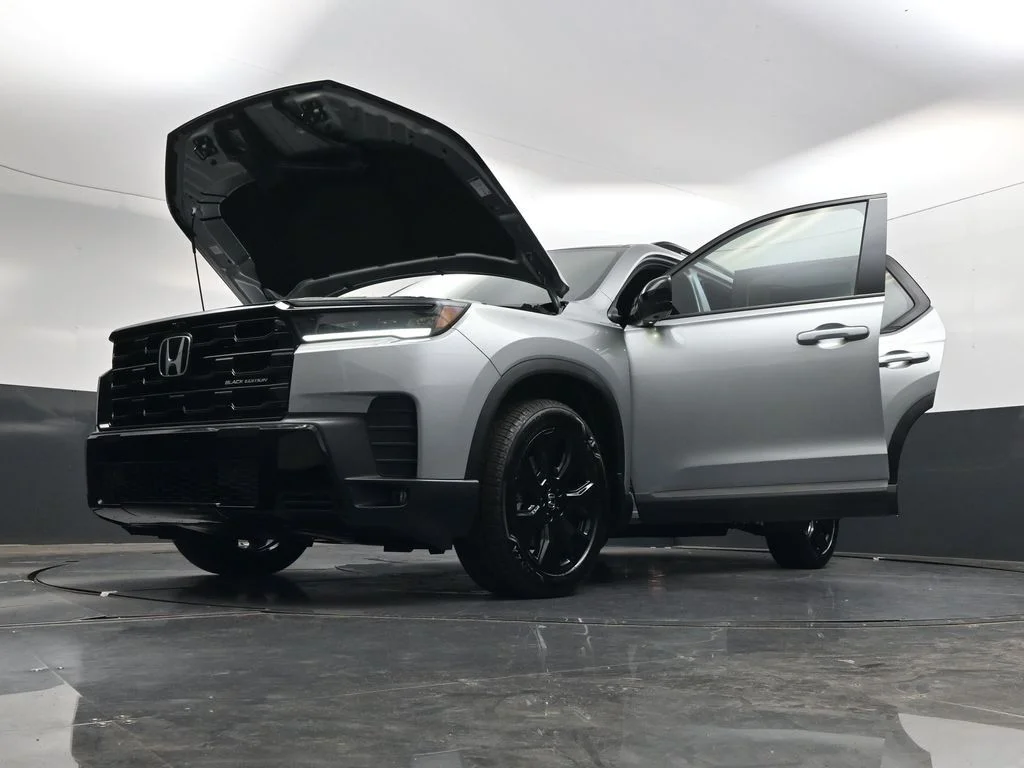 New 2026 Solar Silver Metallic Honda Black Edition image 48