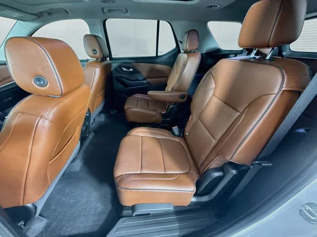 Used 2019 White Chevrolet High Country image 26