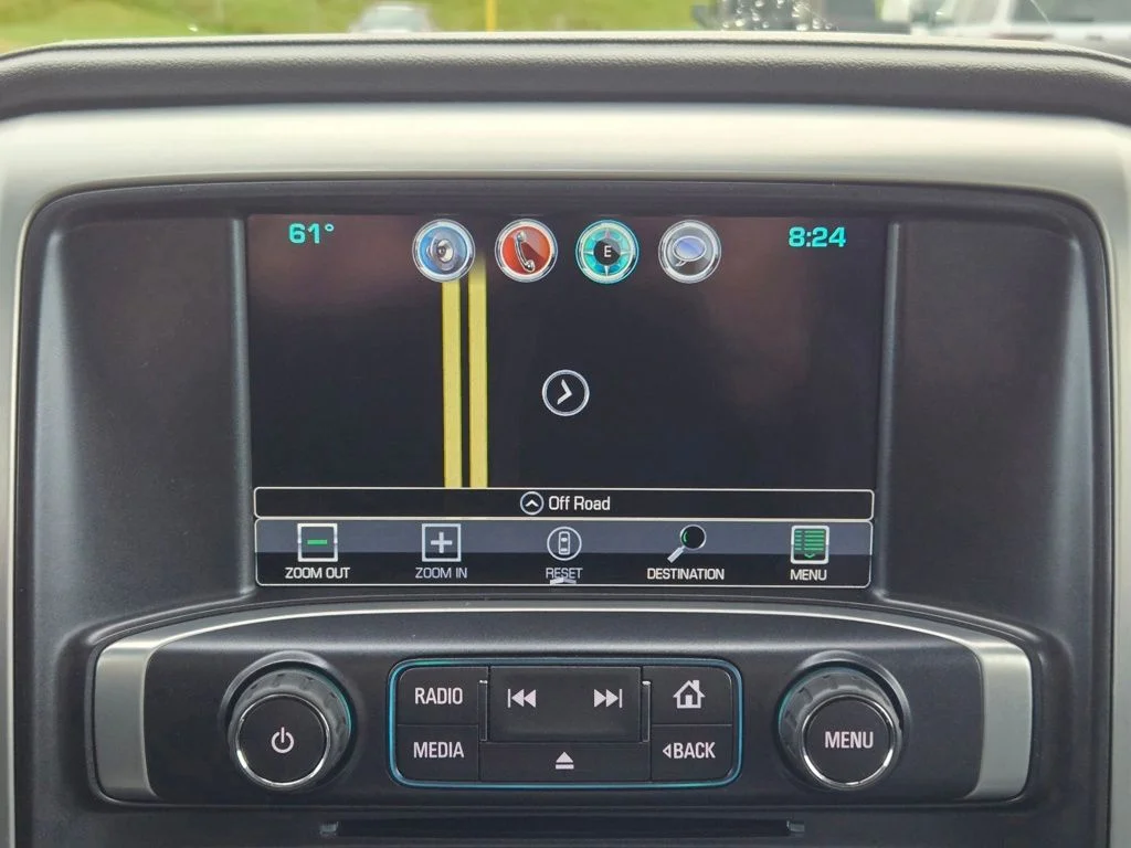Used 2018 Gray GMC SLT image 24