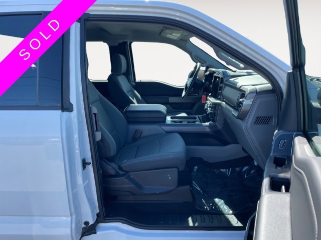 New 2026 White Ford XLT image 15