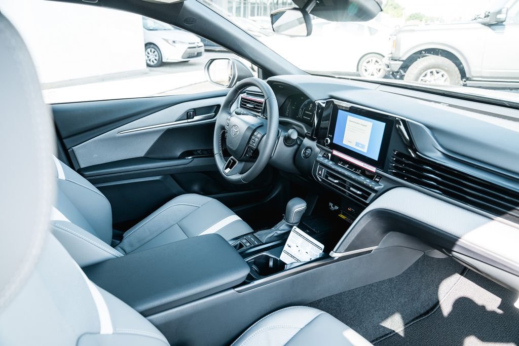 New 2026 Midnight Black Metallic Toyota SE image 10
