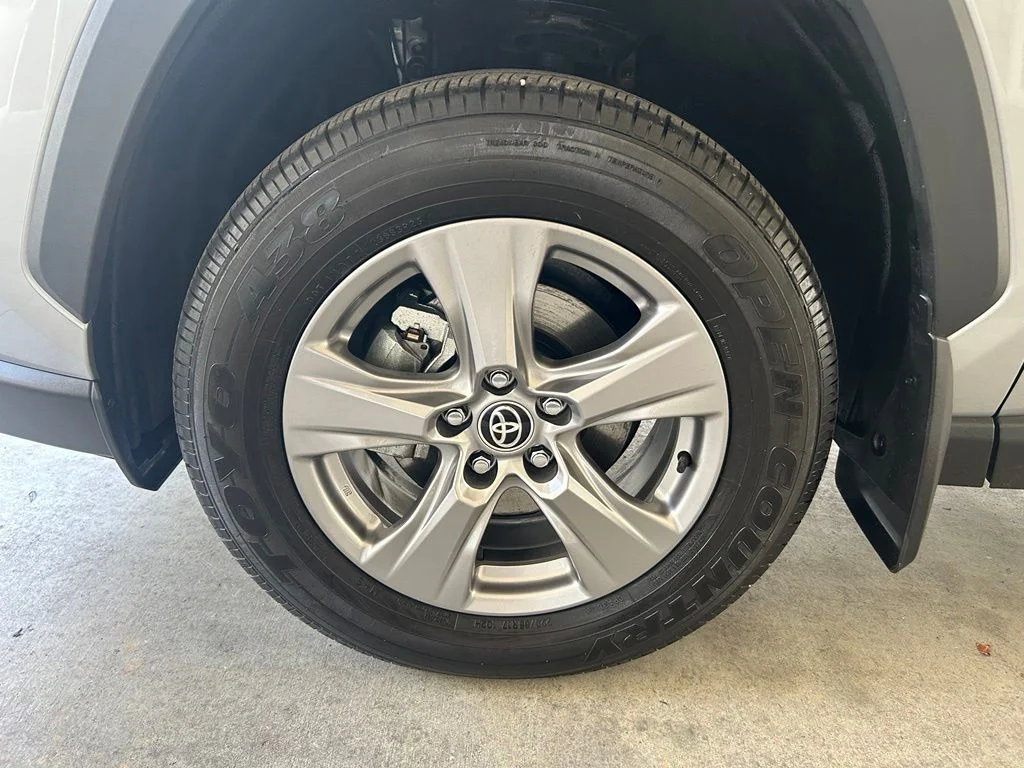 Used 2025 Silver Toyota XLE image 12