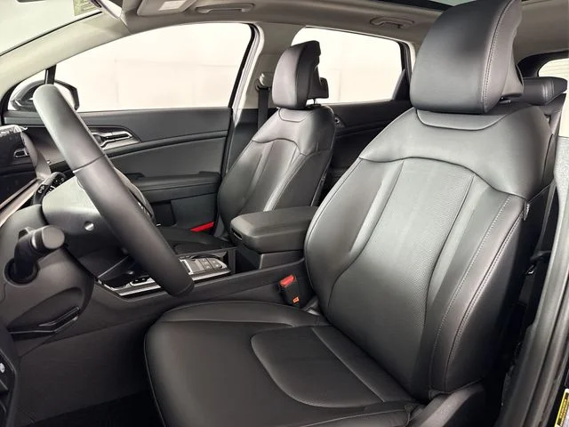 New 2026 Ebony Black Kia EX image 11