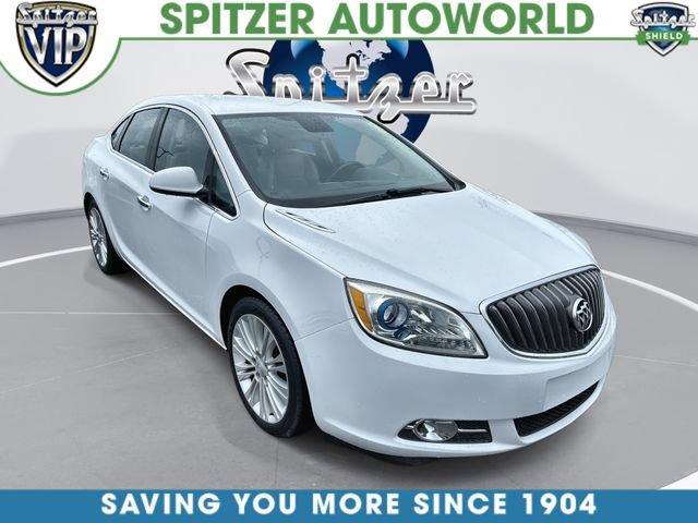 Used 2013 SUMMIT WHITE Buick BASE image 1