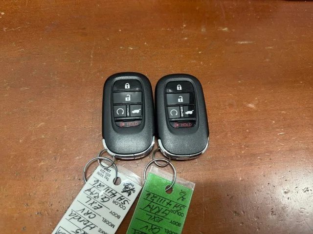 Certified Used 2025 Gray Honda EX-L image 42