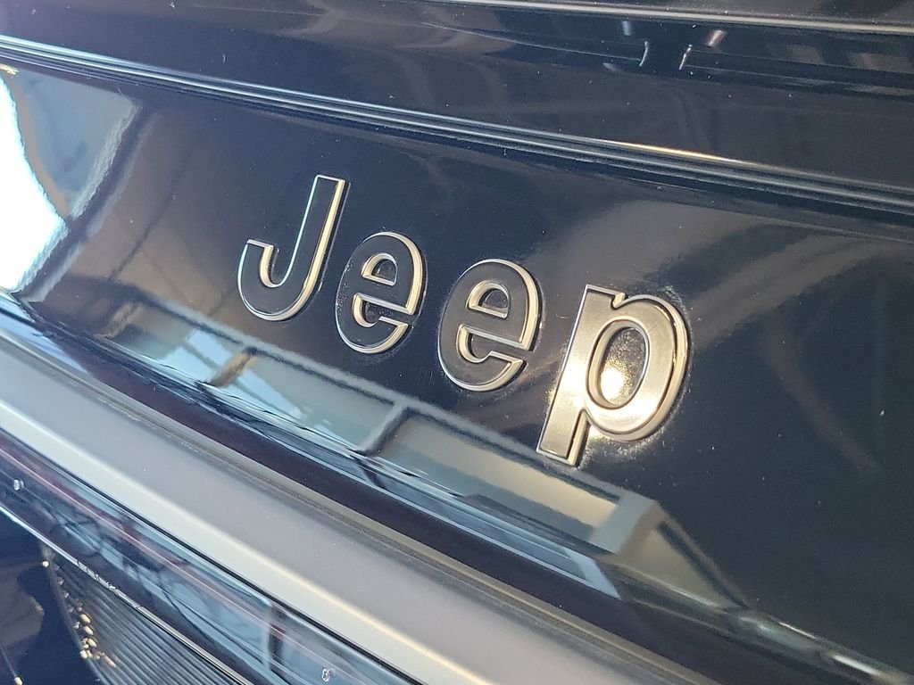 New 2026 High Gloss Black Jeep  image 6
