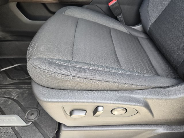 2026 Chevrolet Silverado 1500 LT - Photo 19