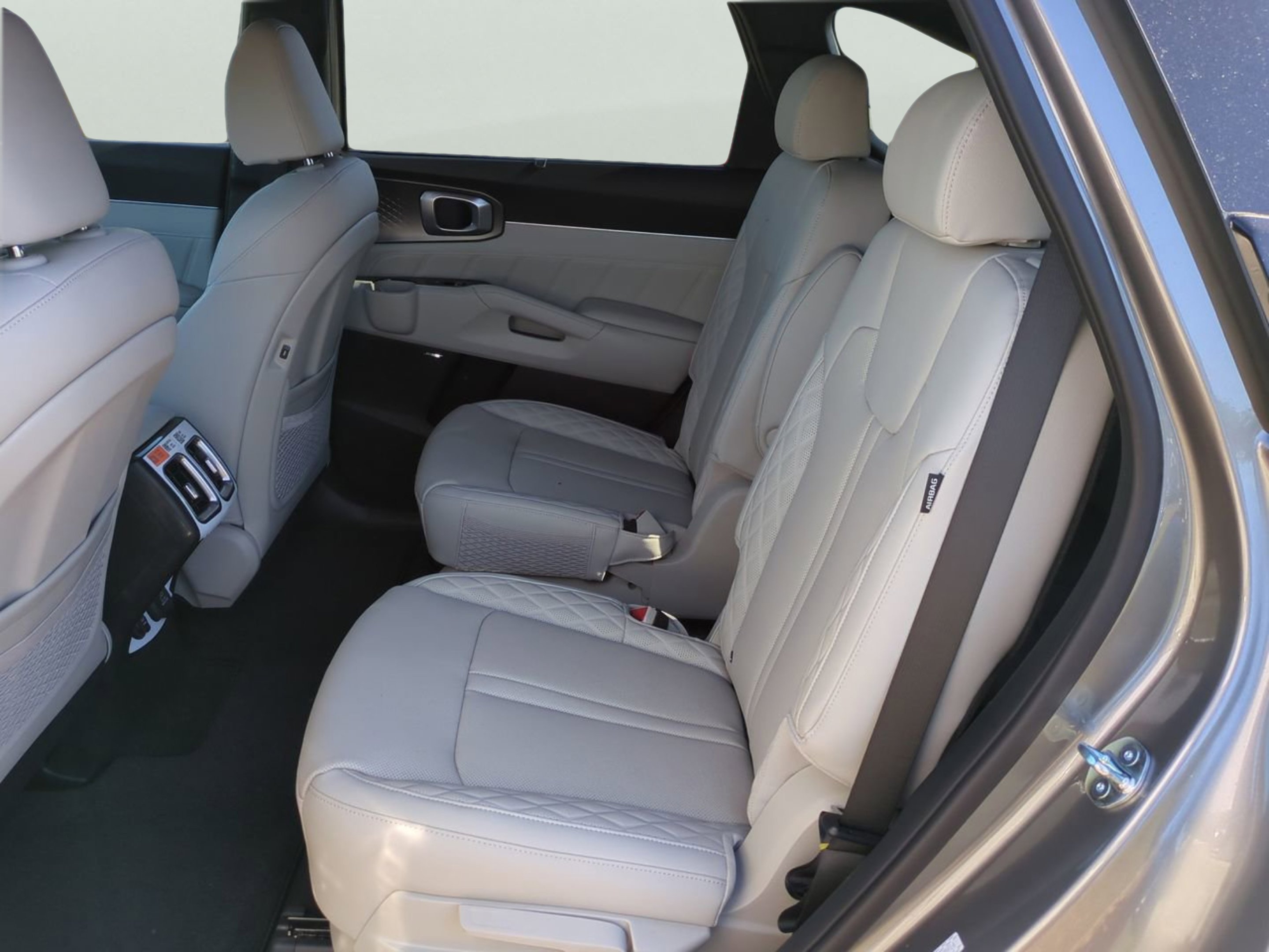 New 2026 Volcanic Sand Kia X-Line SX Prestige image 13
