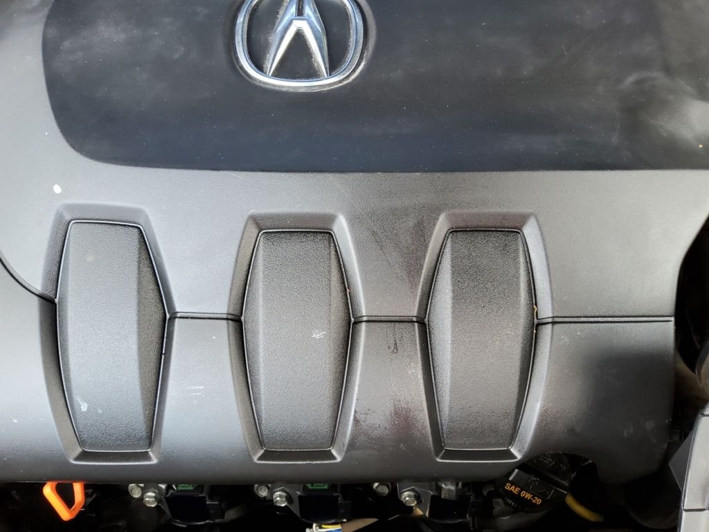 Used 2018  Acura Technology Package image 21