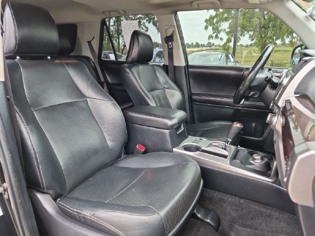 2016 Toyota 4Runner Limited - Photo 27