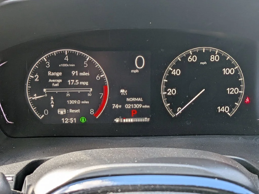 Used 2025  Honda Touring image 18