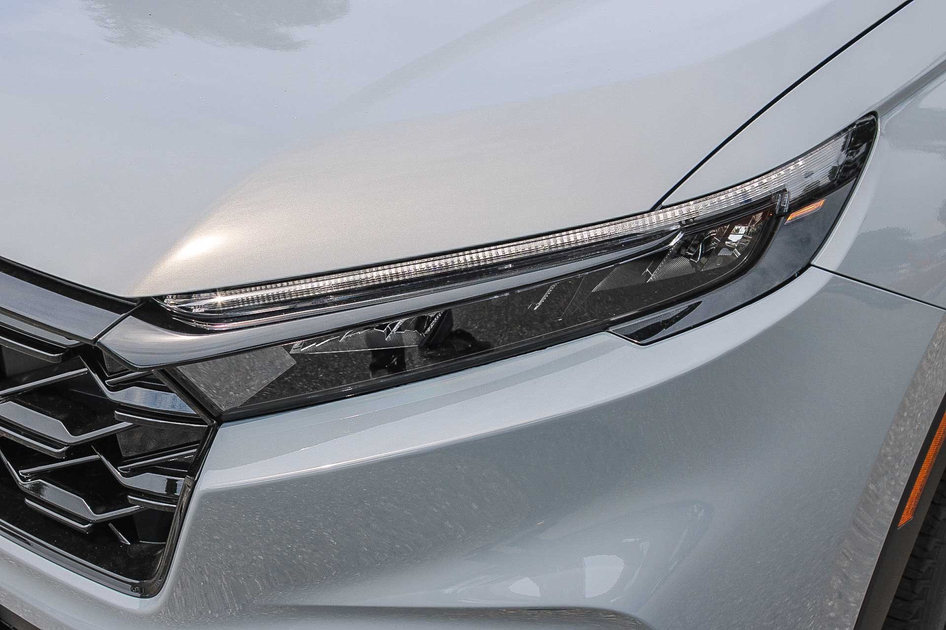 New 2026 Urban Gray Pearl Honda Sport Touring image 4