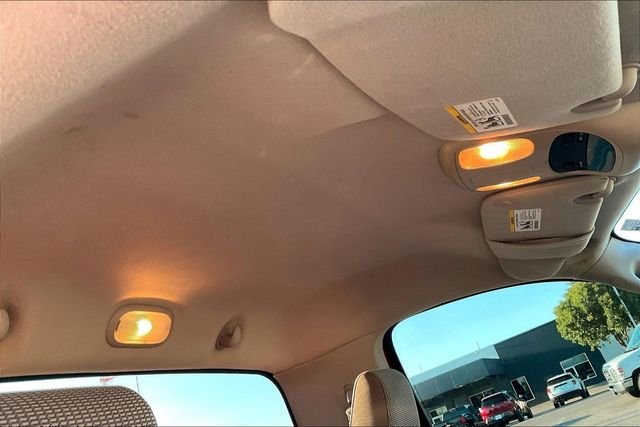 Used 2006 Red Dodge SLT image 19