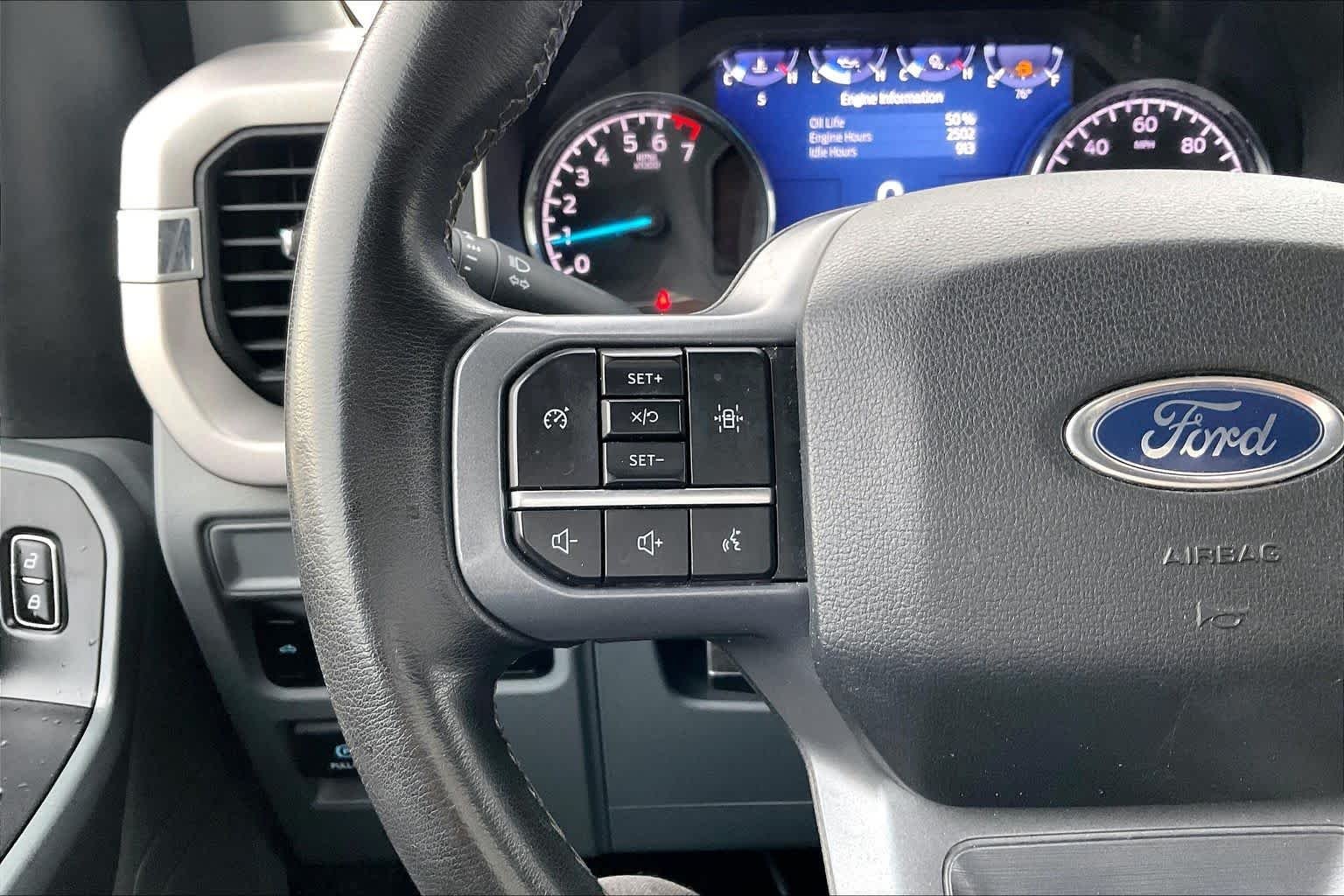Used 2023 Agate Black Ford XLT image 23