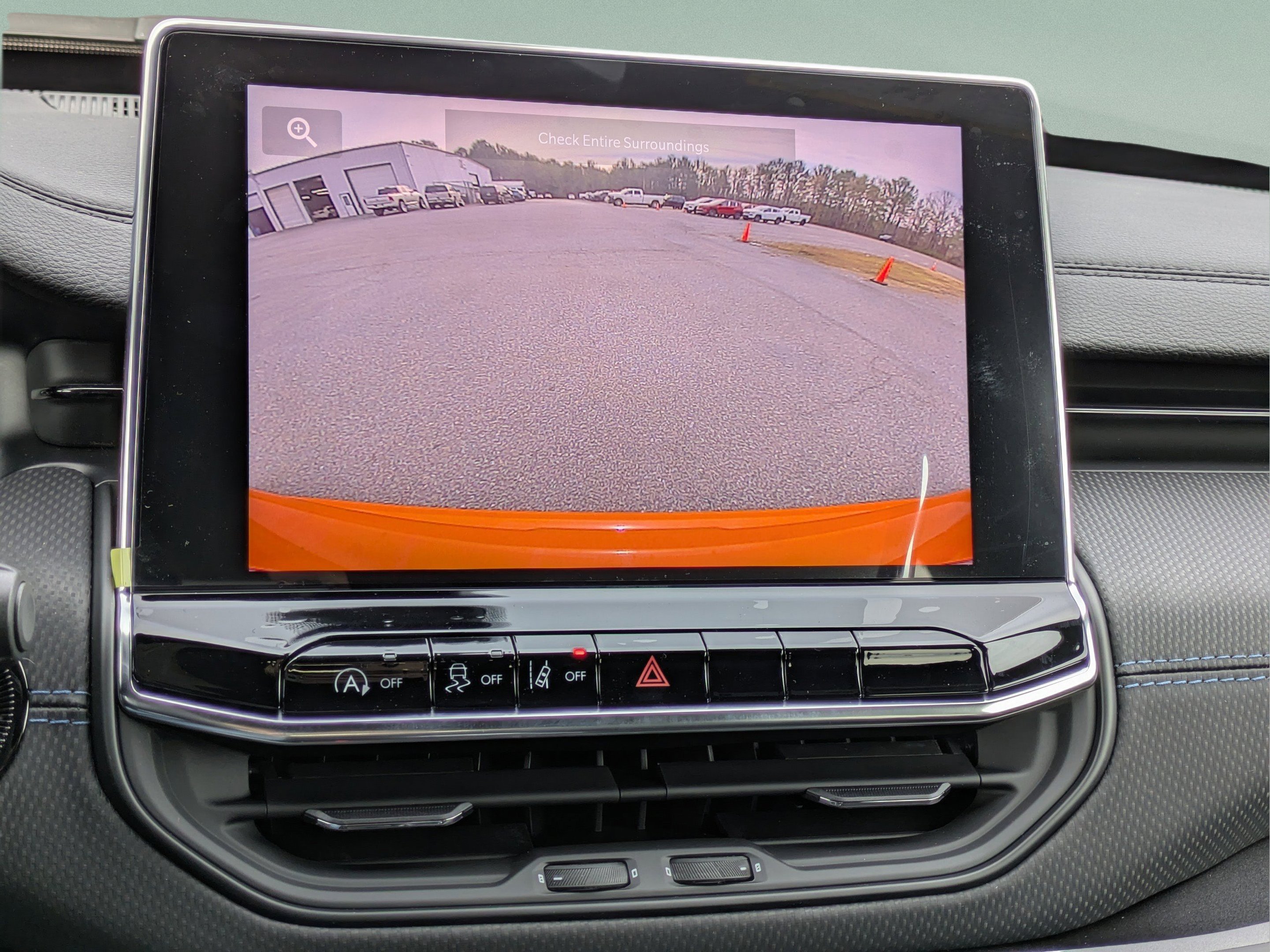 New 2026 Joose (DISC) Jeep Latitude Altitude image 22