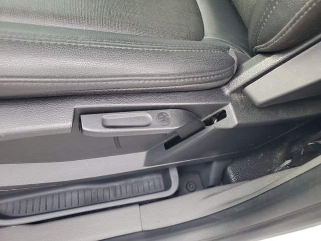 Used 2020 White Ford XL image 7
