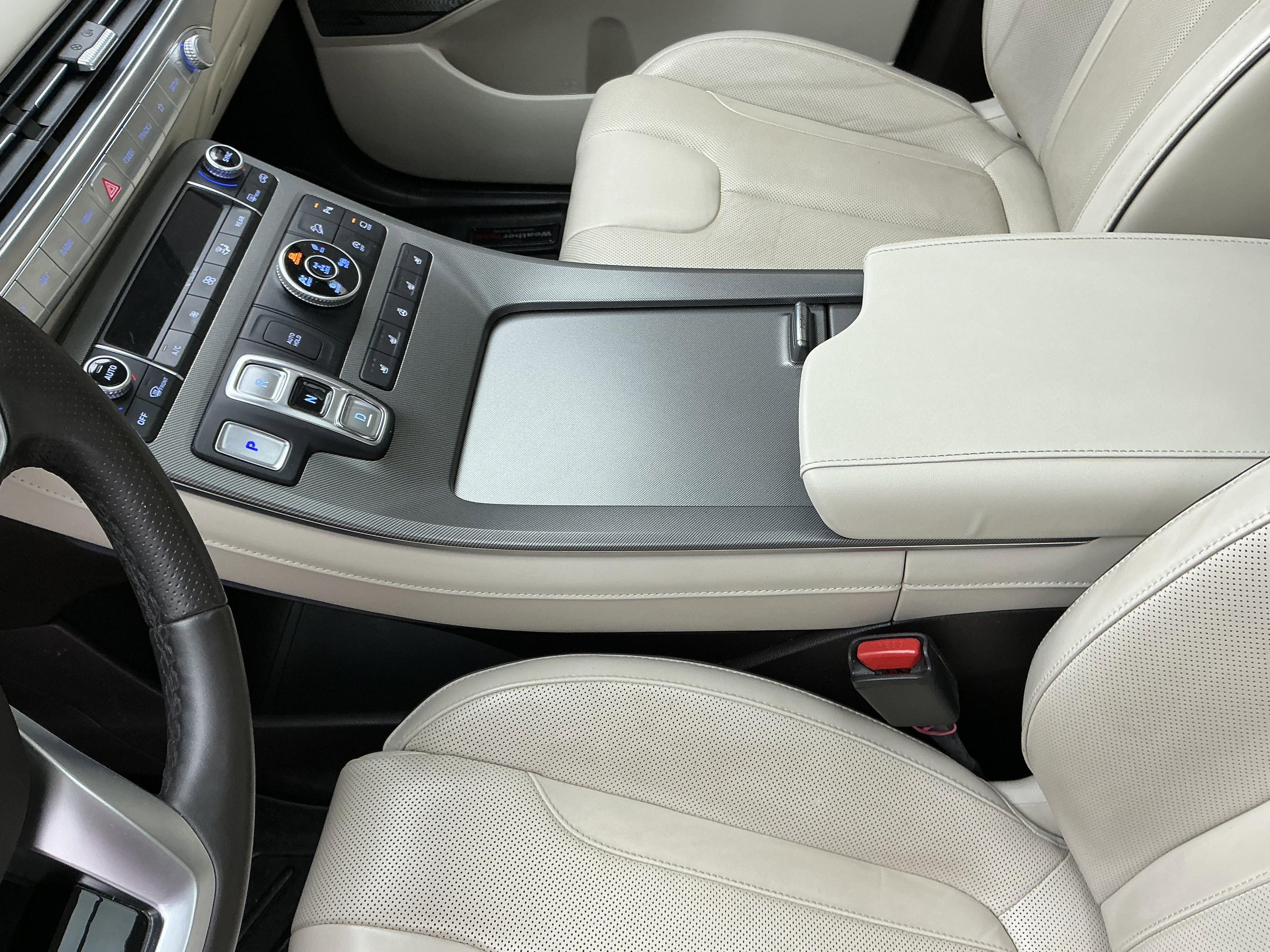 Certified Used 2020 Sierra Burgundy Hyundai Limited image 14