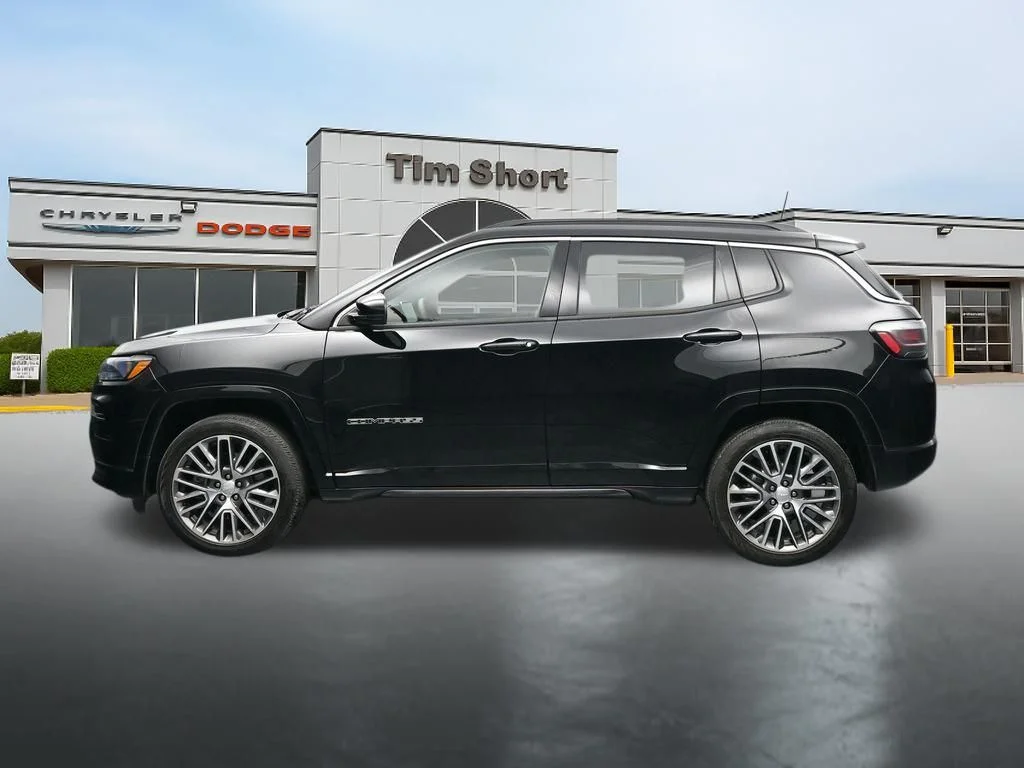Used 2024 Black Jeep Limited image 2