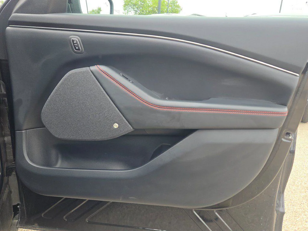 Used 2025 Shadow Black Ford Premium image 8