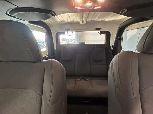 Used 2022 White Jeep Willys image 17