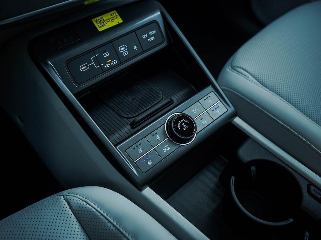 New 2026 Denim Blue Pearl Hyundai Limited *Ltd Avail* AWD image 53