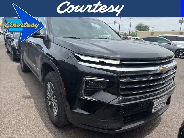 2025 Chevrolet Traverse's photo