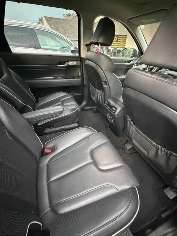 Used 2023 Gray Hyundai Limited image 8