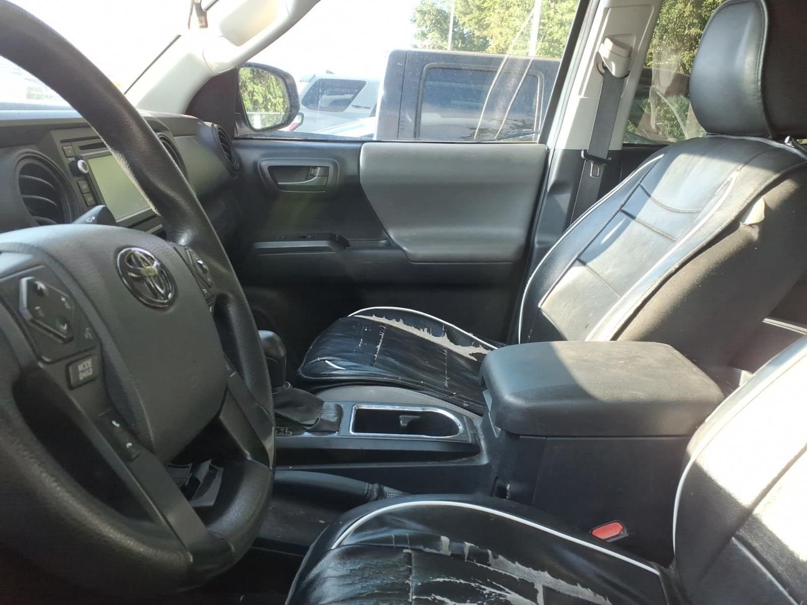 Certified Used 2019 Super White Toyota SR image 9