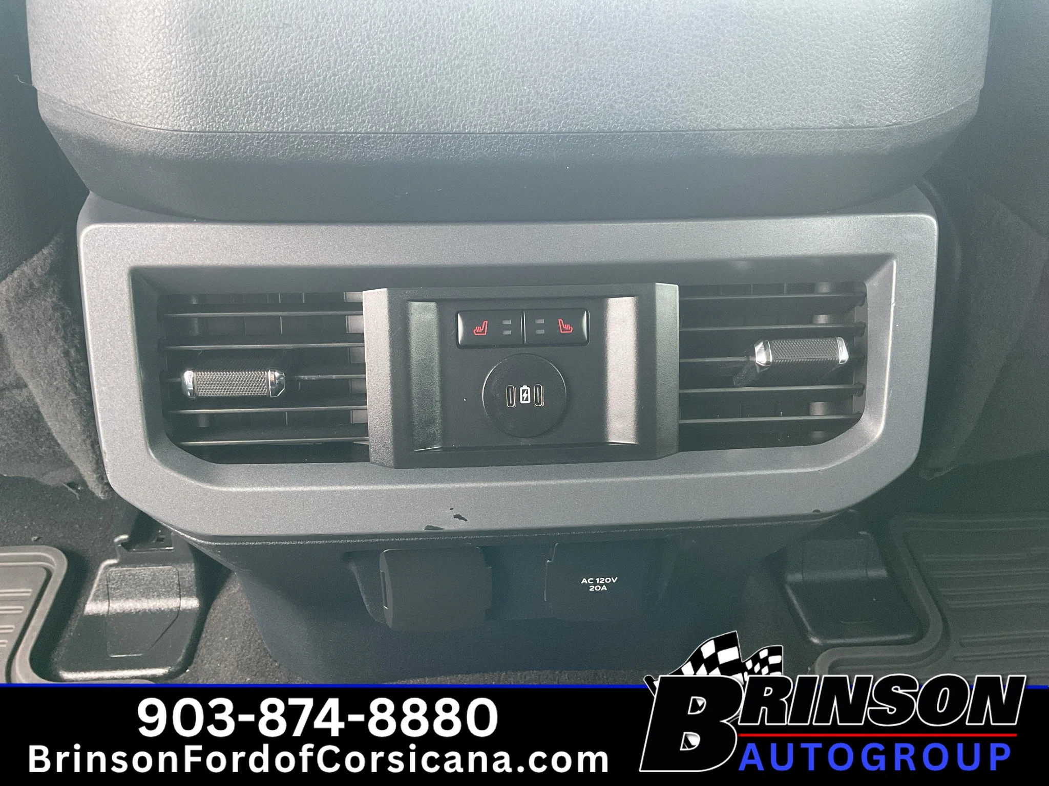 Used 2024 Carbonized Gray Metallic Ford LARIAT image 18