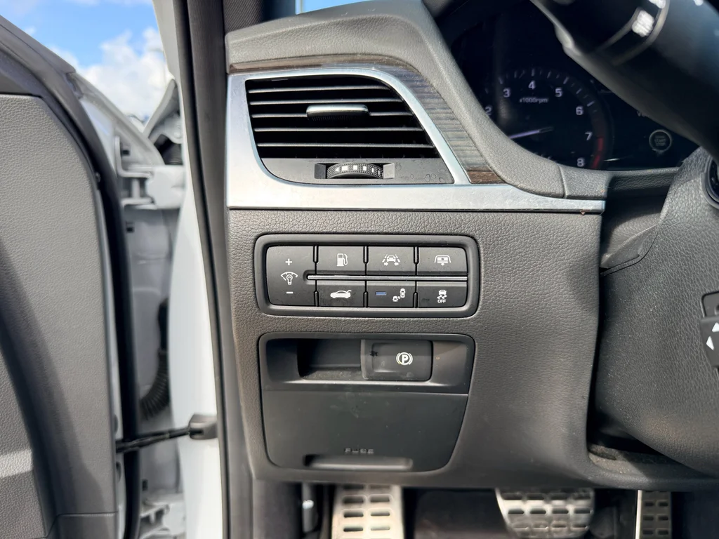 Used 2020 Siberian Ice Genesis 3.8L image 19