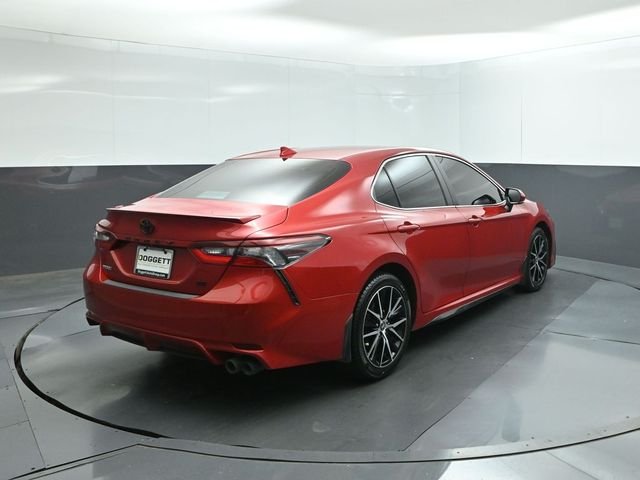 Used 2024 Red Toyota SE image 5