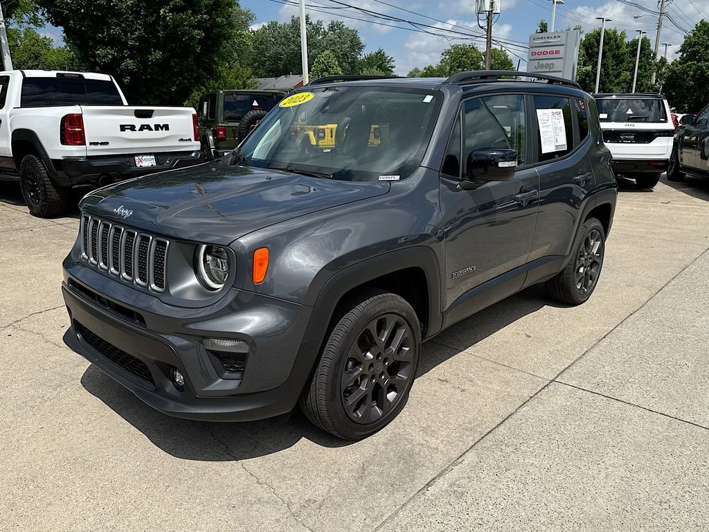Certified Used 2023 Graphite Gray Jeep Limited image 4