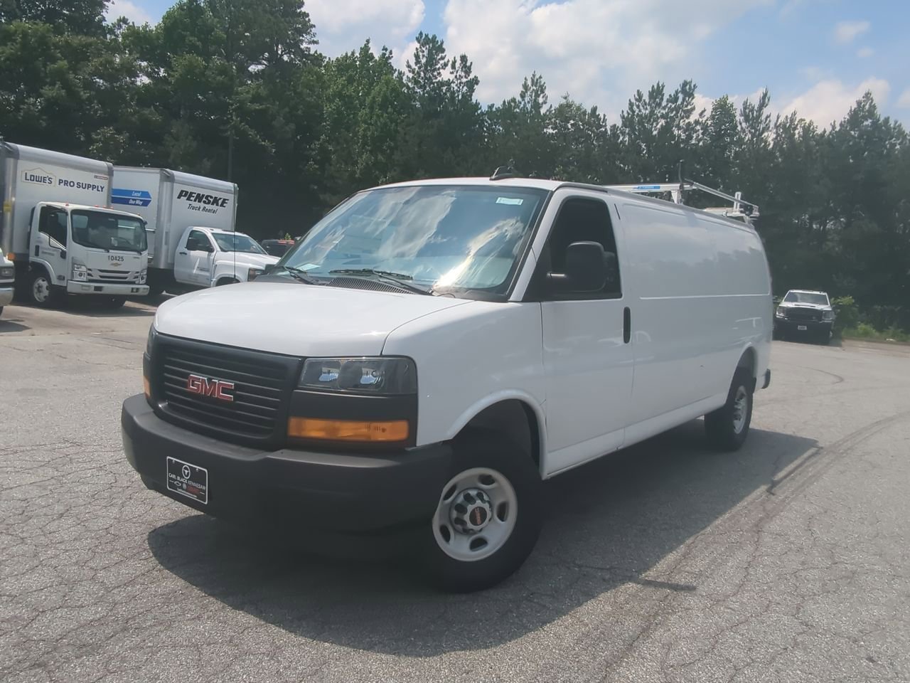 2025 GMC Savana 2500 Ext WB's photo