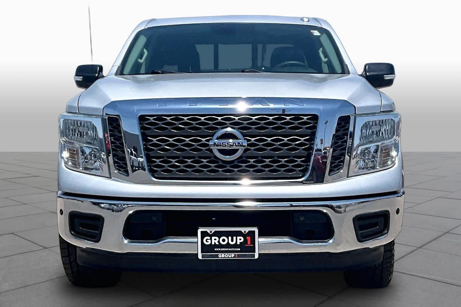 Pre-Owned 2018 Nissan Titan SV