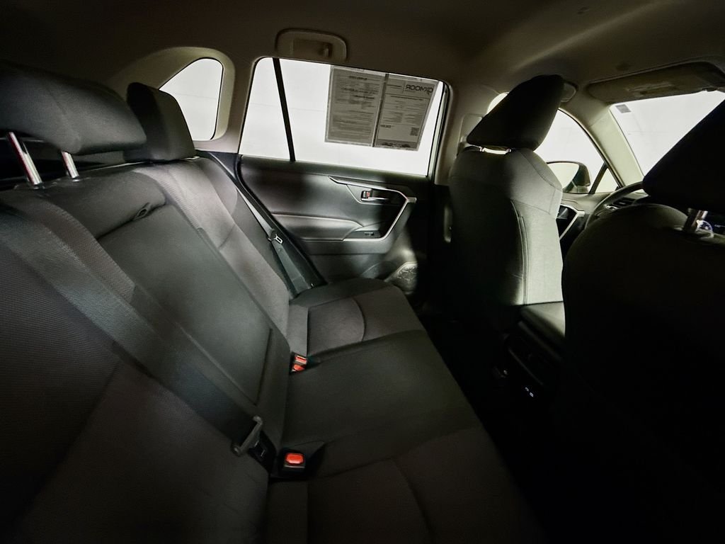 Used 2025 Silver Sky Metallic Toyota Hybrid XLE image 25