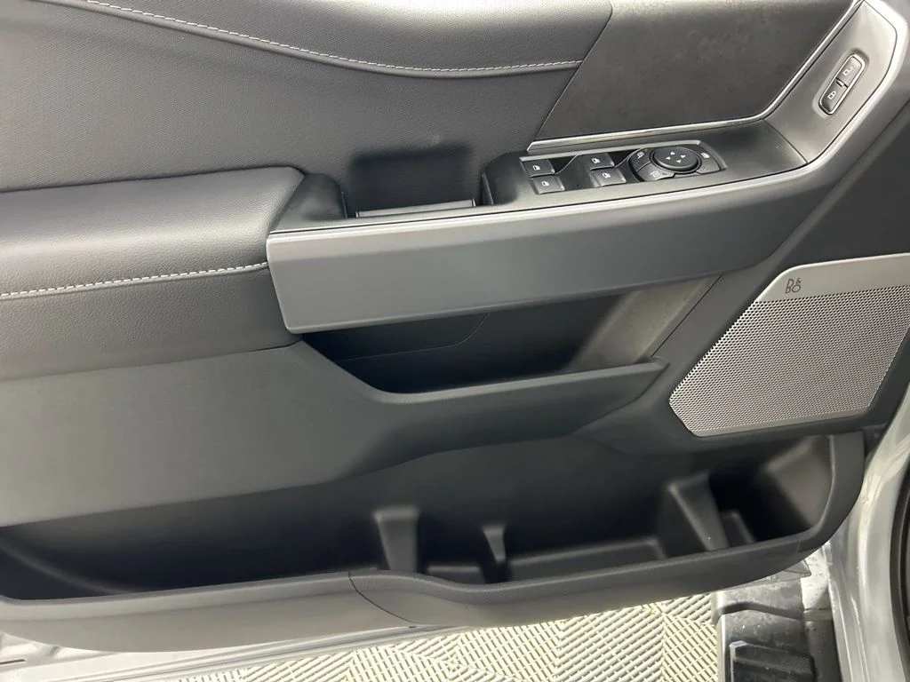 2026 Ford F-150 XLT - Photo 13
