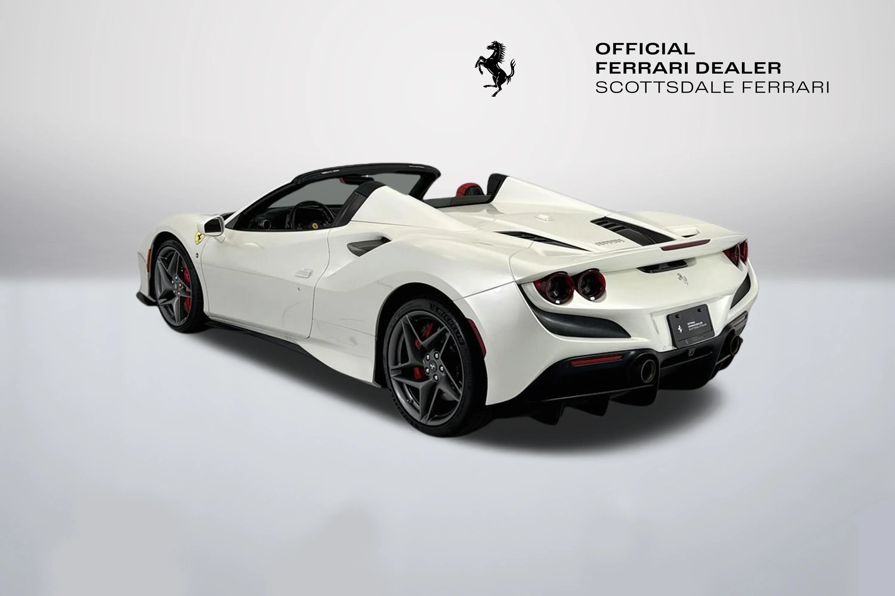 Used 2021 Bianco Italia Ferrari  image 7